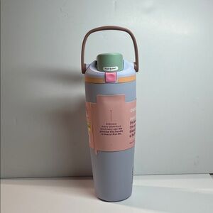 New! Owala 30oz FreeSip SWAY Stainless Steel
Water Bottle